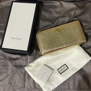 STUNNING CYBER SPECIAL event Gold GG Maramount wallet
